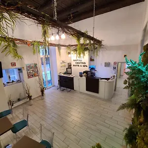 Centro E , Nápoly Olaszország